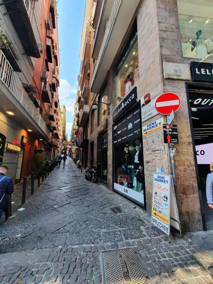 Traversa Toledo, Intero Appartamento Al Plebiscito Nápoles Exterior foto